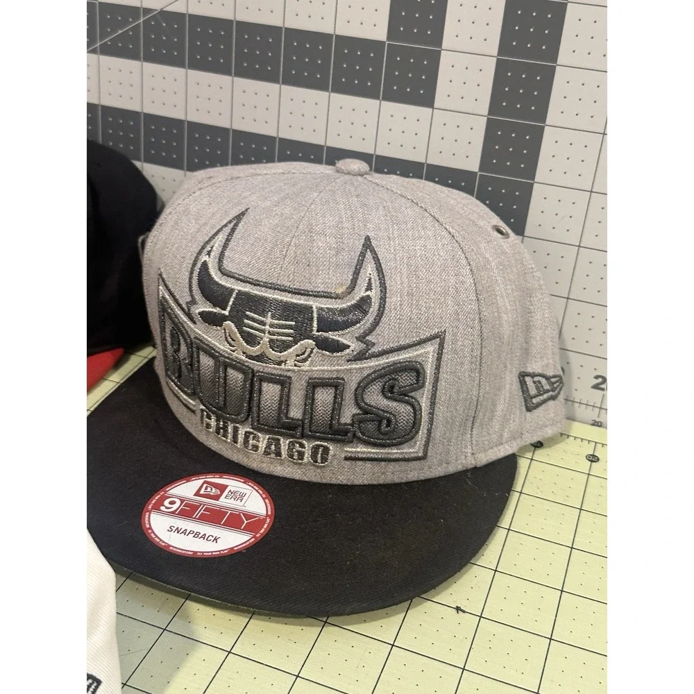 Chicago‎ Bulls Hat Lot Of 3